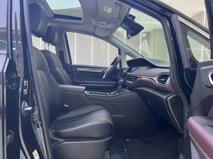GAC Trumpchi M6 2021 Model Pro 270T Automatic Deluxe Edition – фото 7