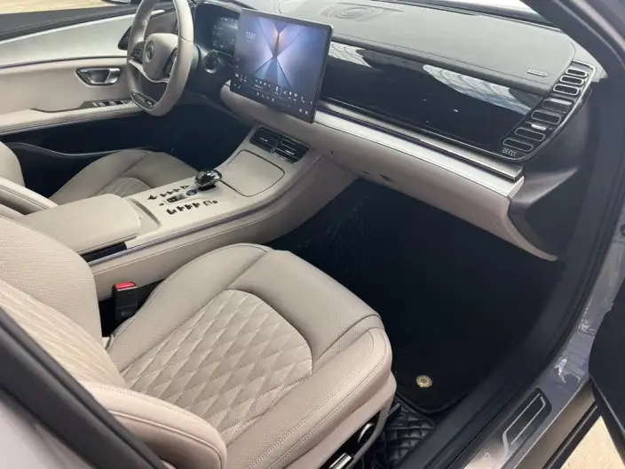 BYD Han DM 2025 Model DM-i 125KM Elite Model – фото 7