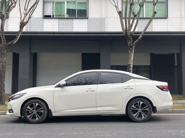 Nissan Sylphy 2022 1.6L XL CVT Enjoy – фото 3