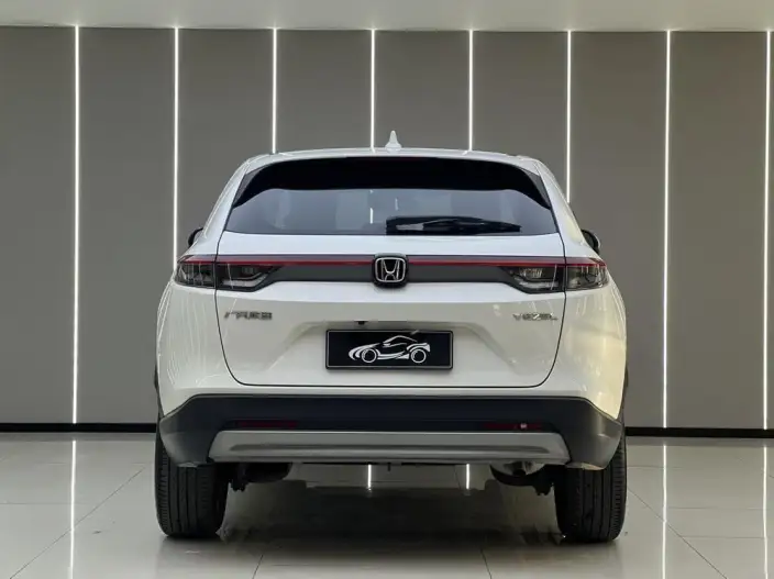 Honda Vezel 2023 Model 1.5L CVT Technology Edition – фото 5