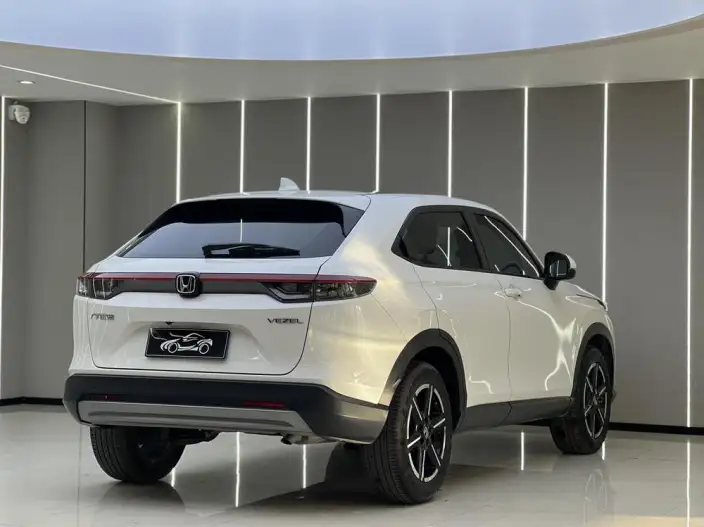 Honda Vezel 2023 Model 1.5L CVT Technology Edition – фото 6