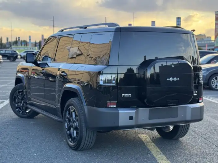 Titan 7 PHEV 2025 Model 190KM 4WD Ultra Edition – фото 4