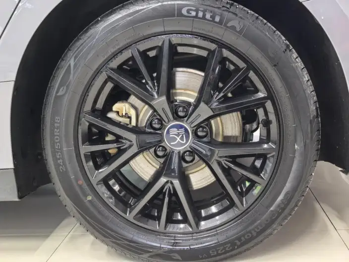 BYD Han DM 2025 Model DM-i 125KM Elite Model – фото 7