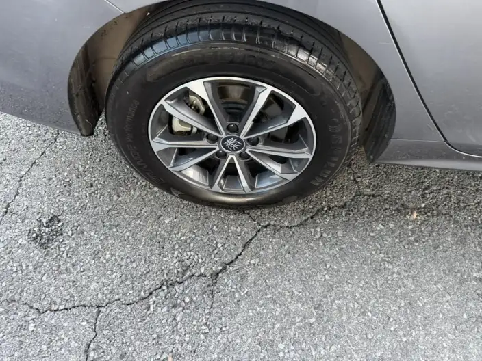 BYD Qin PLUS DM 2024 Model Honor Edition DM-i 55KM Leading Model – фото 8