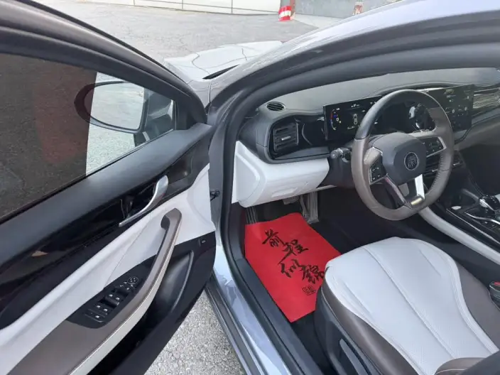 BYD Qin PLUS DM 2024 Model Honor Edition DM-i 55KM Leading Model – фото 9