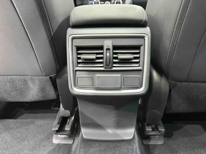 Subaru Forester 2022 Model 2.0i AWD Deluxe Edition – фото 9
