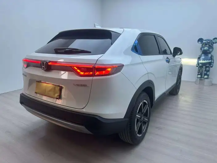 Honda Vezel 2023 Model 1.5L CVT Technology Edition – фото 6