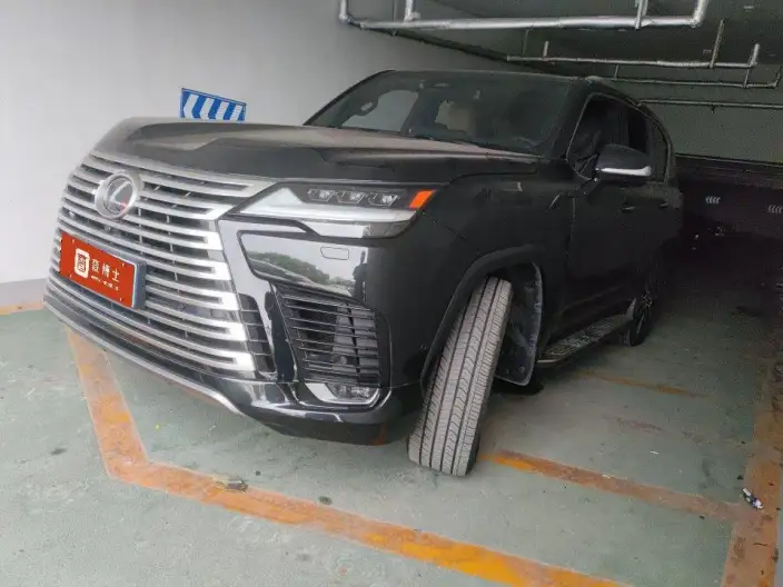 Lexus LX 2025 Model 700h Territory Edition – фото 1