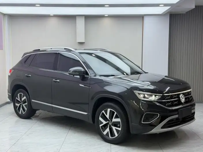 Volkswagen Tayron 2023 Model 280TSI 2WD Luxury Plus Advanced version – фото 3