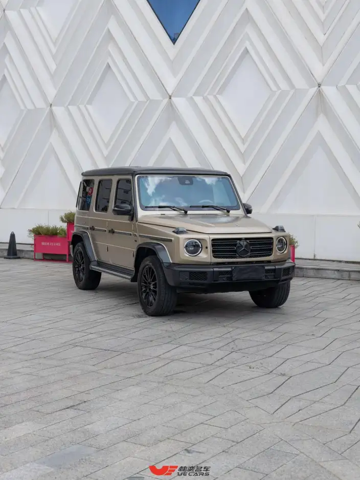 Mercedes-Benz G-Class 2022 Model G 500 – фото 3