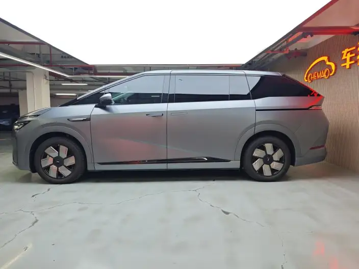 XPeng X9 2026 Model EV 750 Ultra – фото 4