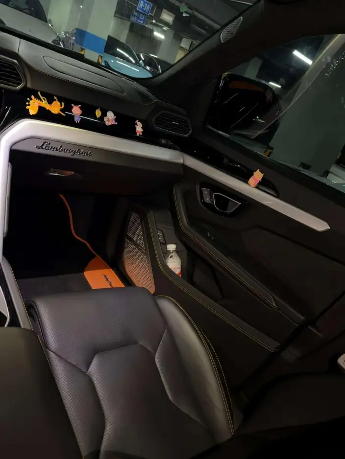 Urus 2021 Model 4.0T V8 – фото 9