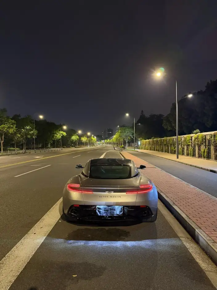 Aston Martin DB12 2024 Model 4.0T V8 Coupe