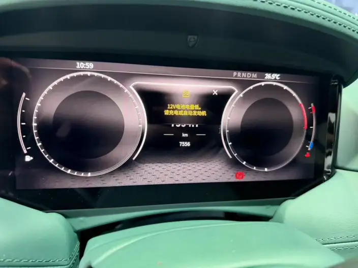 Aston Martin DB12 2024 Model 4.0T V8 Coupe – фото 9