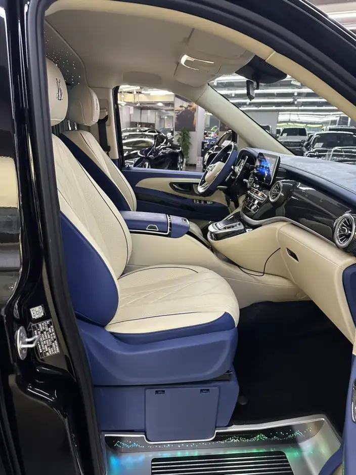 Viano 2021 Model 2.0T Elite Edition 7 seat – фото 7