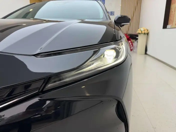 Toyota Camry 2024 Model Hybrid 2.0HGVP Deluxe Edition – фото 6