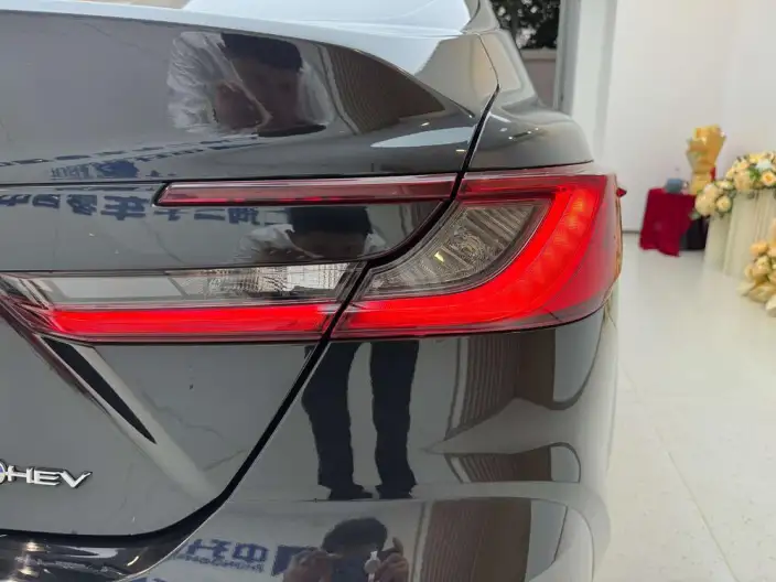 Toyota Camry 2024 Model Hybrid 2.0HGVP Deluxe Edition – фото 7