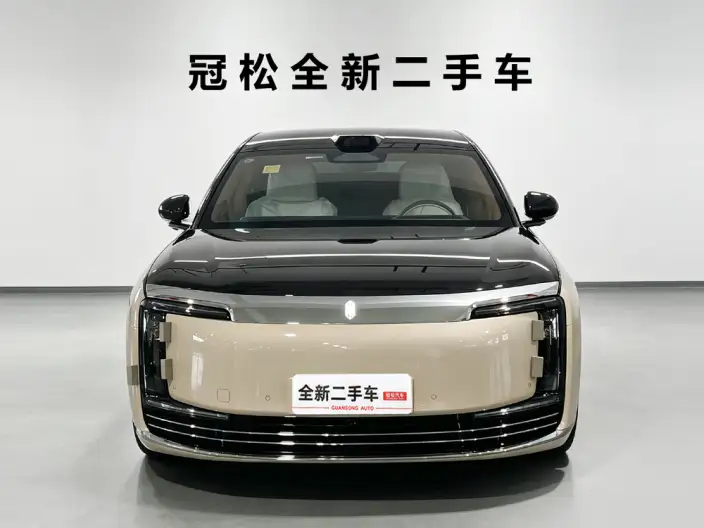 Zunjie S800 2025 Model Extended Range Starlight Executive Edition 4 seat