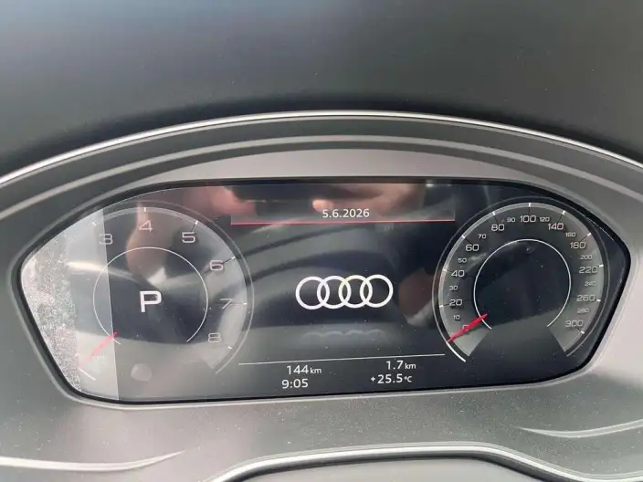 Audi Q5L 2026 Model quattro 45th Anniversary Collector Edition Edition 40TFSI Luxury Dynamic Model – фото 10