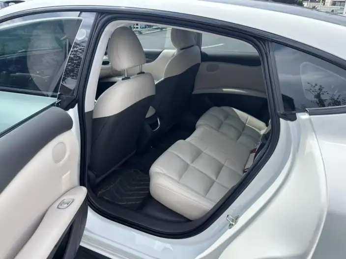 IM L6 2024 Model Max Standard Edition 75kWh – фото 9