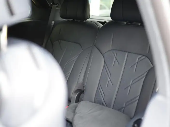 ZEEKR 9X 2025 Model Hyper Edition 70kWh VI seat – фото 8