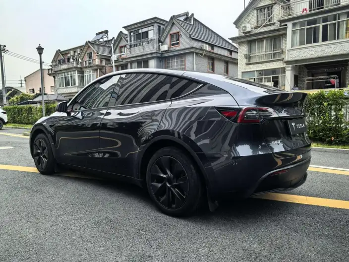 Model Y 2024 Model Rear-wheel drive version – фото 5
