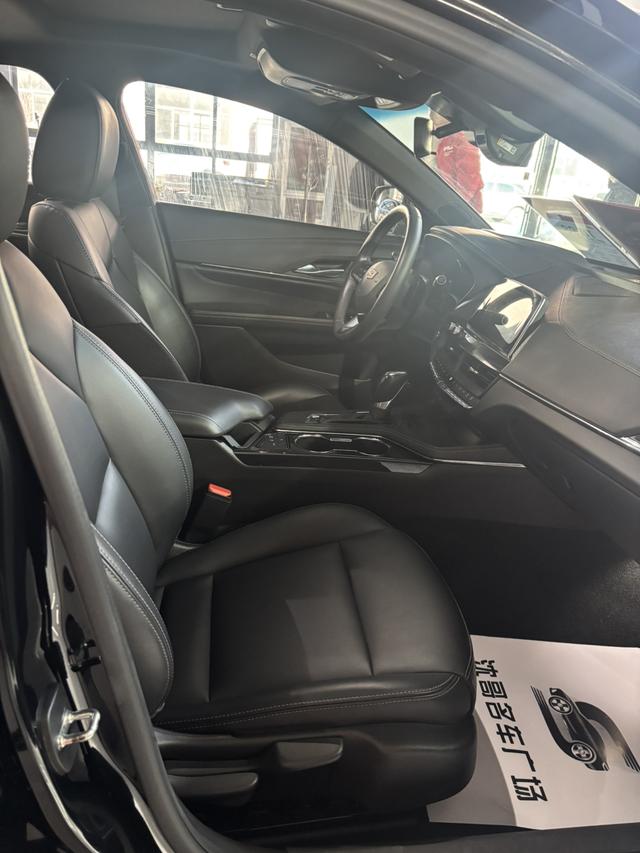 Cadillac CT4 2023 25T Style – фото 4