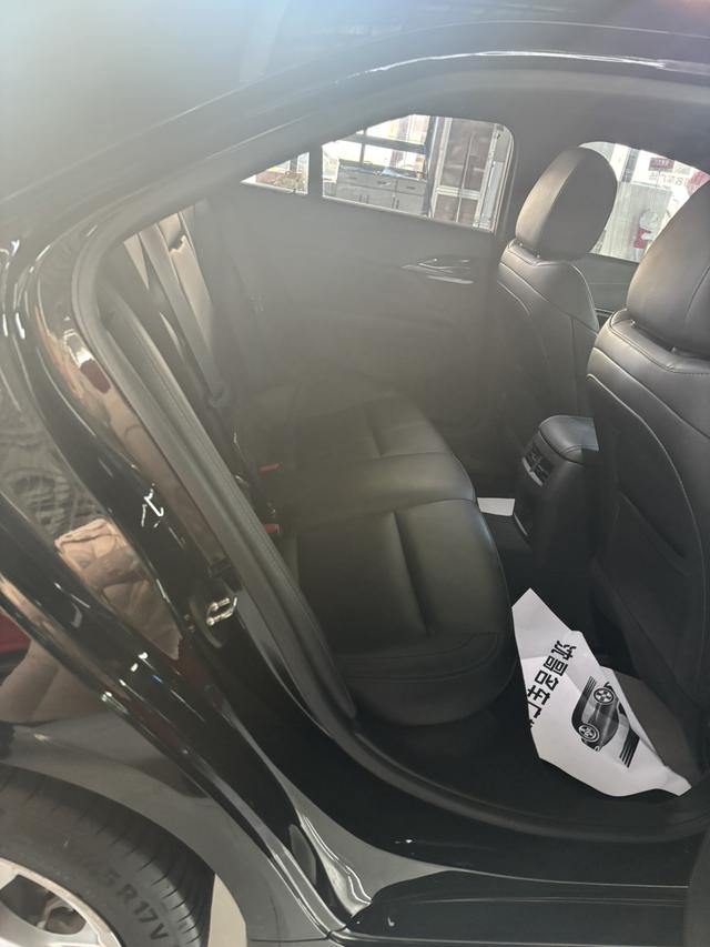 Cadillac CT4 2023 25T Style – фото 6