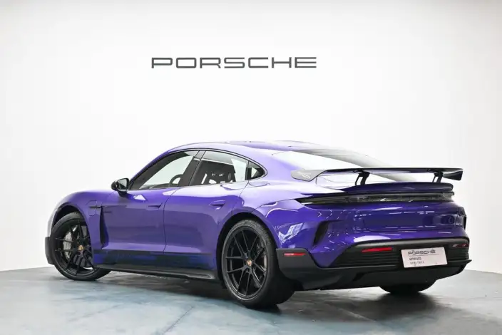 Taycan 2024 Model Taycan Turbo GT with Weissach Package – фото 5