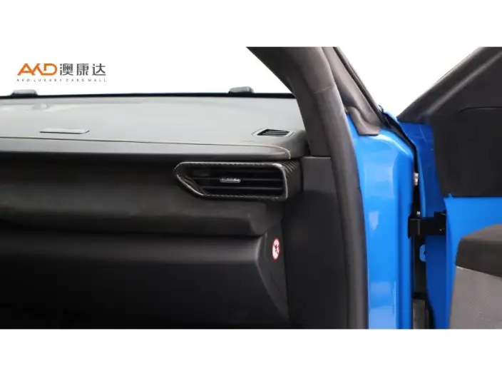 Emira 2021 Model 2.0T Automatic 4WD 2 seat Parallel Imported – фото 5