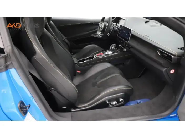Emira 2021 Model 2.0T Automatic 4WD 2 seat Parallel Imported – фото 6