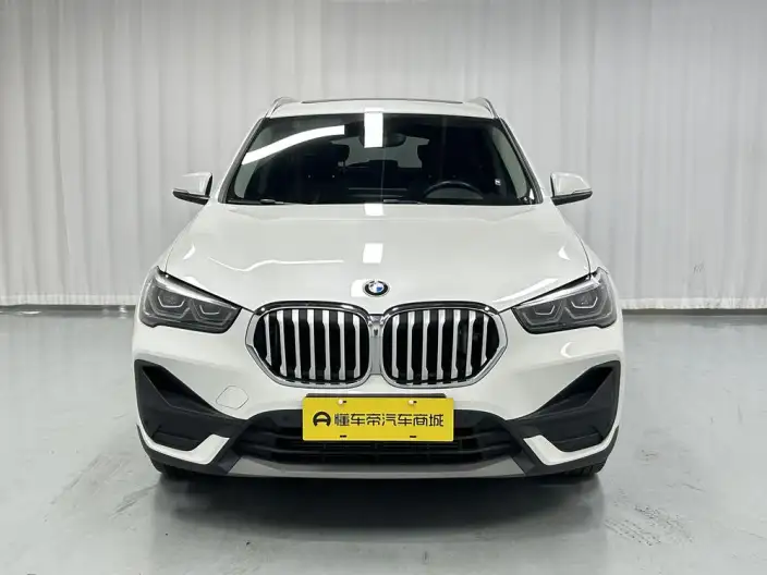 BMW X1 2022 Model sDrive25Li Leading Model – фото 2
