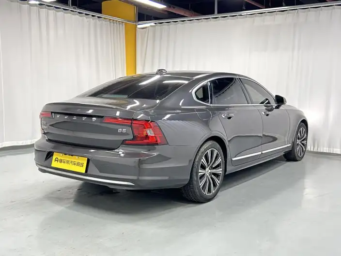 Volvo S90 2021 Model B5 Smart Range Deluxe Edition – фото 7