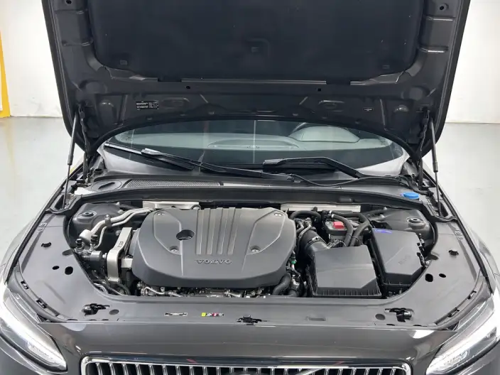 Volvo S90 2021 Model B5 Smart Range Deluxe Edition – фото 10