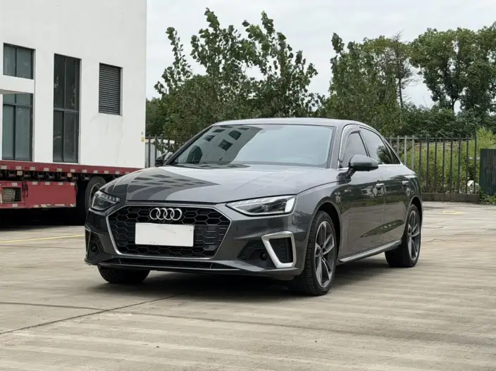 Audi A4 L 2020 Model 40 TFSI Fashion Dynamic Model – фото 1