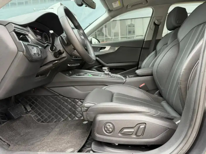 Audi A4 L 2020 Model 40 TFSI Fashion Dynamic Model – фото 9