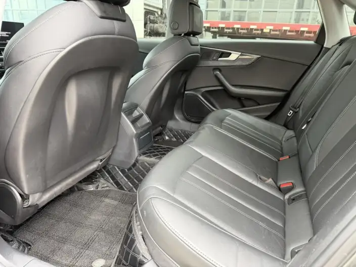 Audi A4 L 2020 Model 40 TFSI Fashion Dynamic Model – фото 10