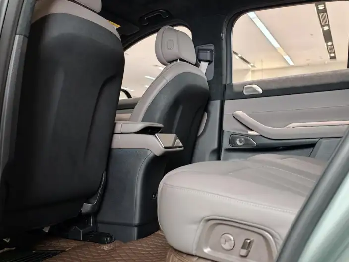NIO ES7 2024 Model 100kWh Signature Edition – фото 10