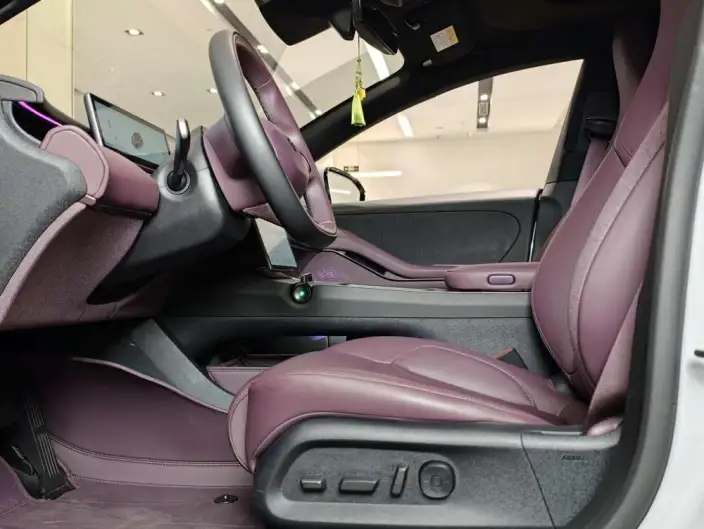 NIO ET5T 2024 Model 75kWh – фото 8