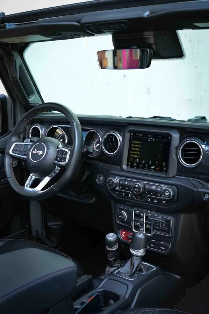 Jeep Wrangler 2024 Model Rubicon 392 – фото 9