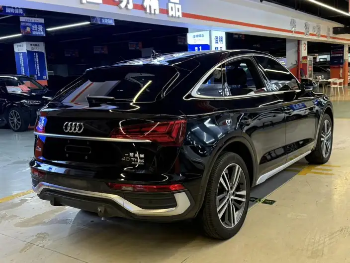 Audi Q5L Sportback 2021 Model 40 TFSI Luxury Model – фото 6