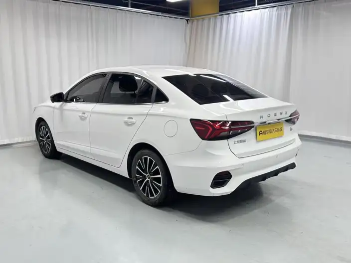 Roewe i5 2021 Model 1.5L CVT Diamond Edition – фото 5