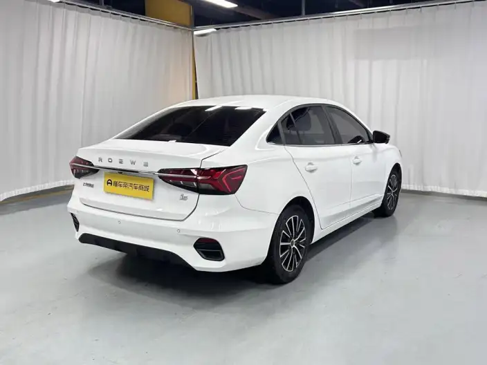 Roewe i5 2021 Model 1.5L CVT Diamond Edition – фото 7
