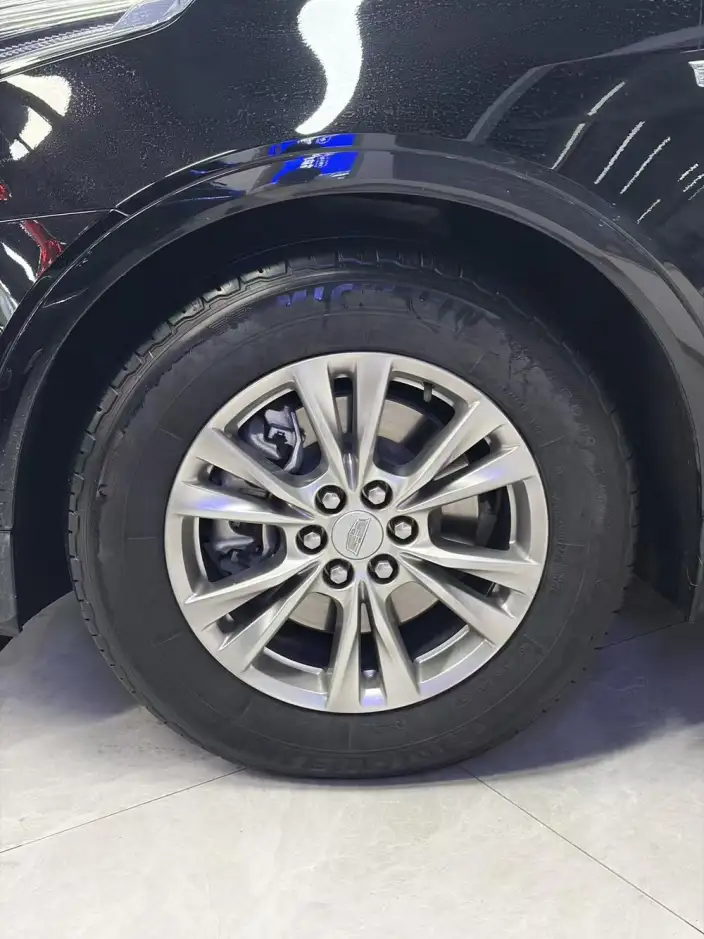 Cadillac XT5 2022 Model 2.0T 2WD Luxury Model – фото 3