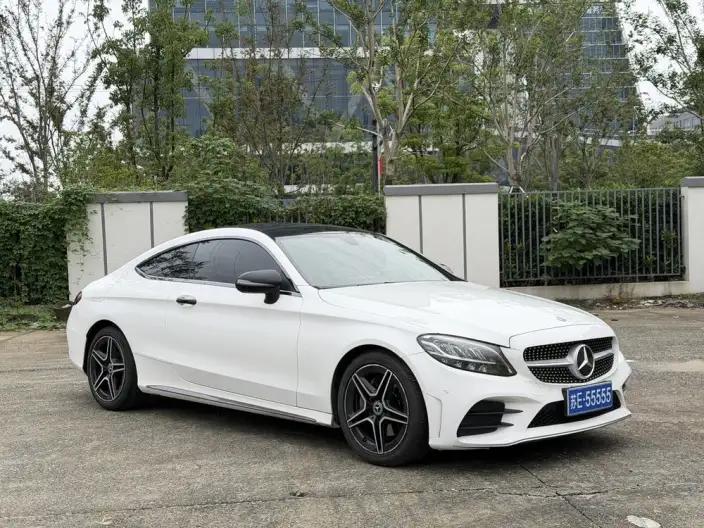 Mercedes-Benz C-Class Imported 2020 Model C 260 Coupe – фото 3