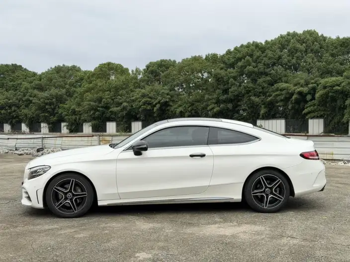 Mercedes-Benz C-Class Imported 2020 Model C 260 Coupe – фото 4