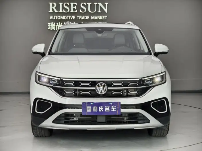 Volkswagen Tayron 2023 Model 330TSI 2WD Luxury Plus Advanced version – фото 2