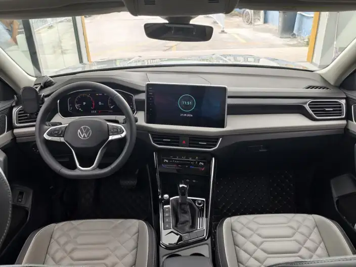 Volkswagen Tayron 2023 Model 330TSI 2WD Luxury Plus Advanced version – фото 7