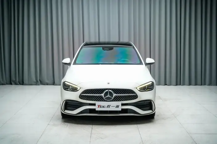 Mercedes-Benz C-Class 2022 Model Facelift C 260 L Sports Edition – фото 2