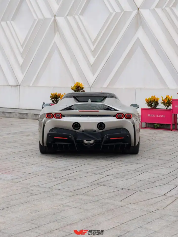 Ferrari SF90 2021 Model 3.9T V8 Spider – фото 6